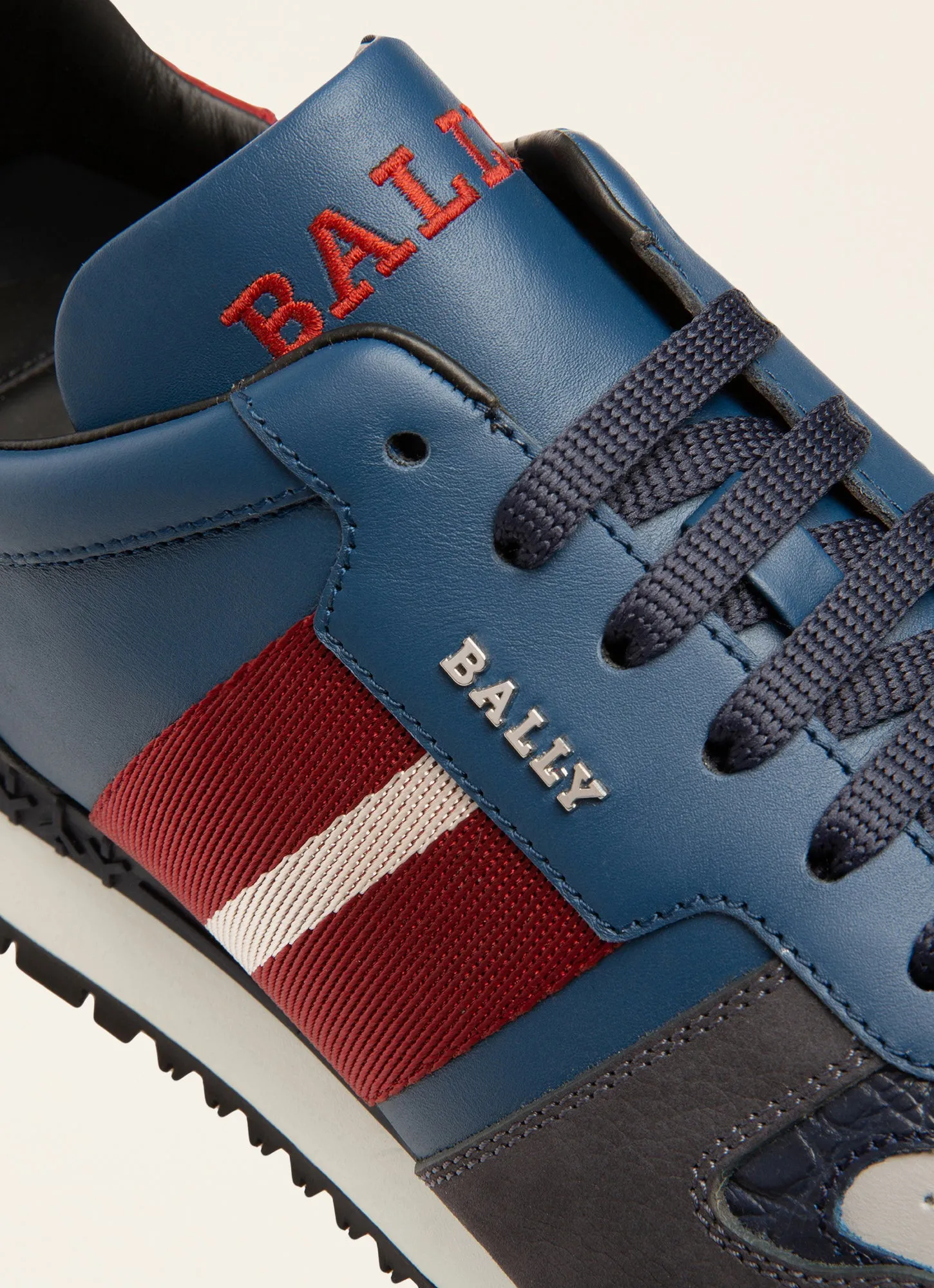 Asel - Sneakers