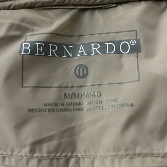 BERNADO Puffy Packable Jacket Medium