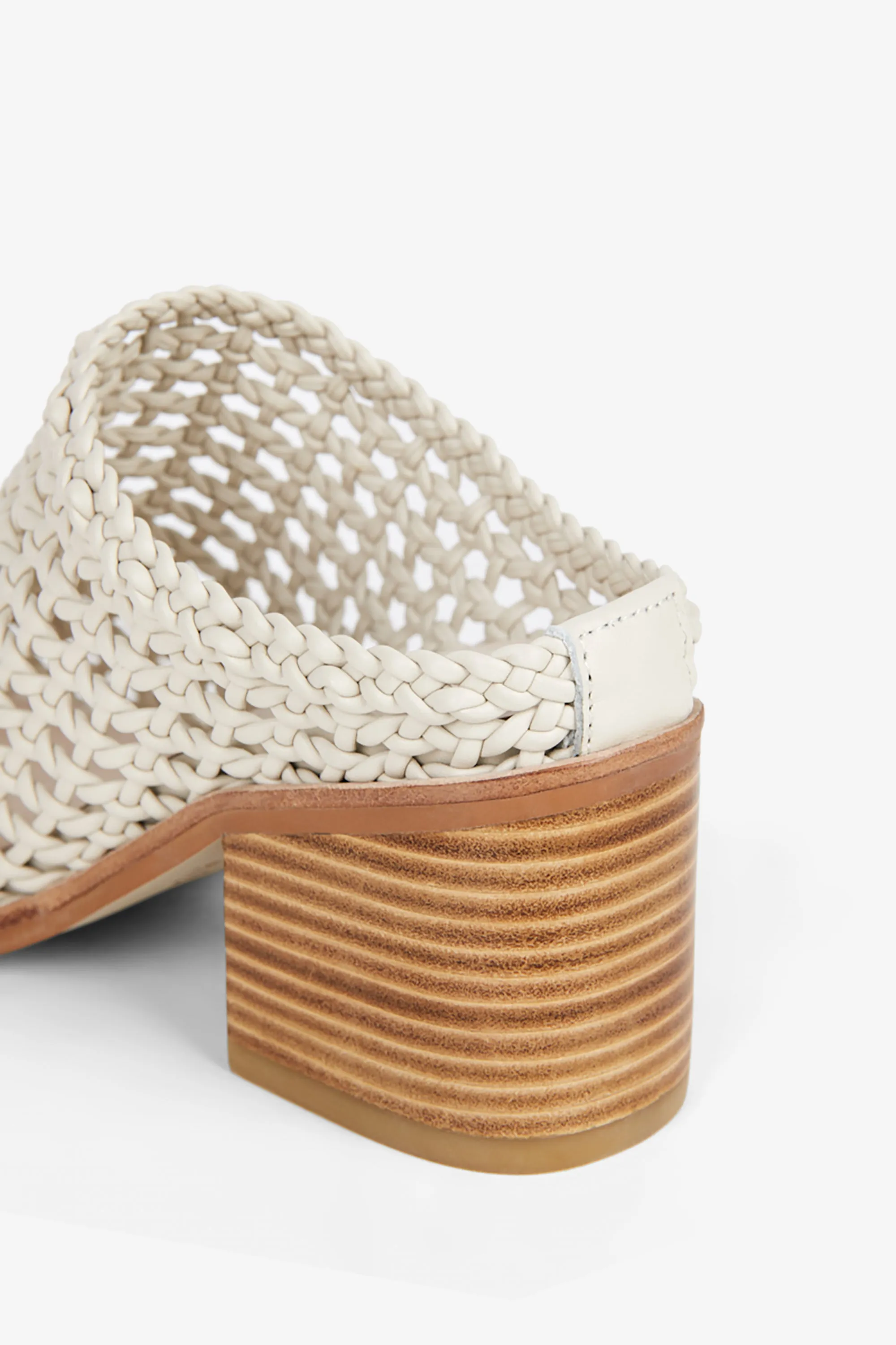 CAPS HEELED MULE
