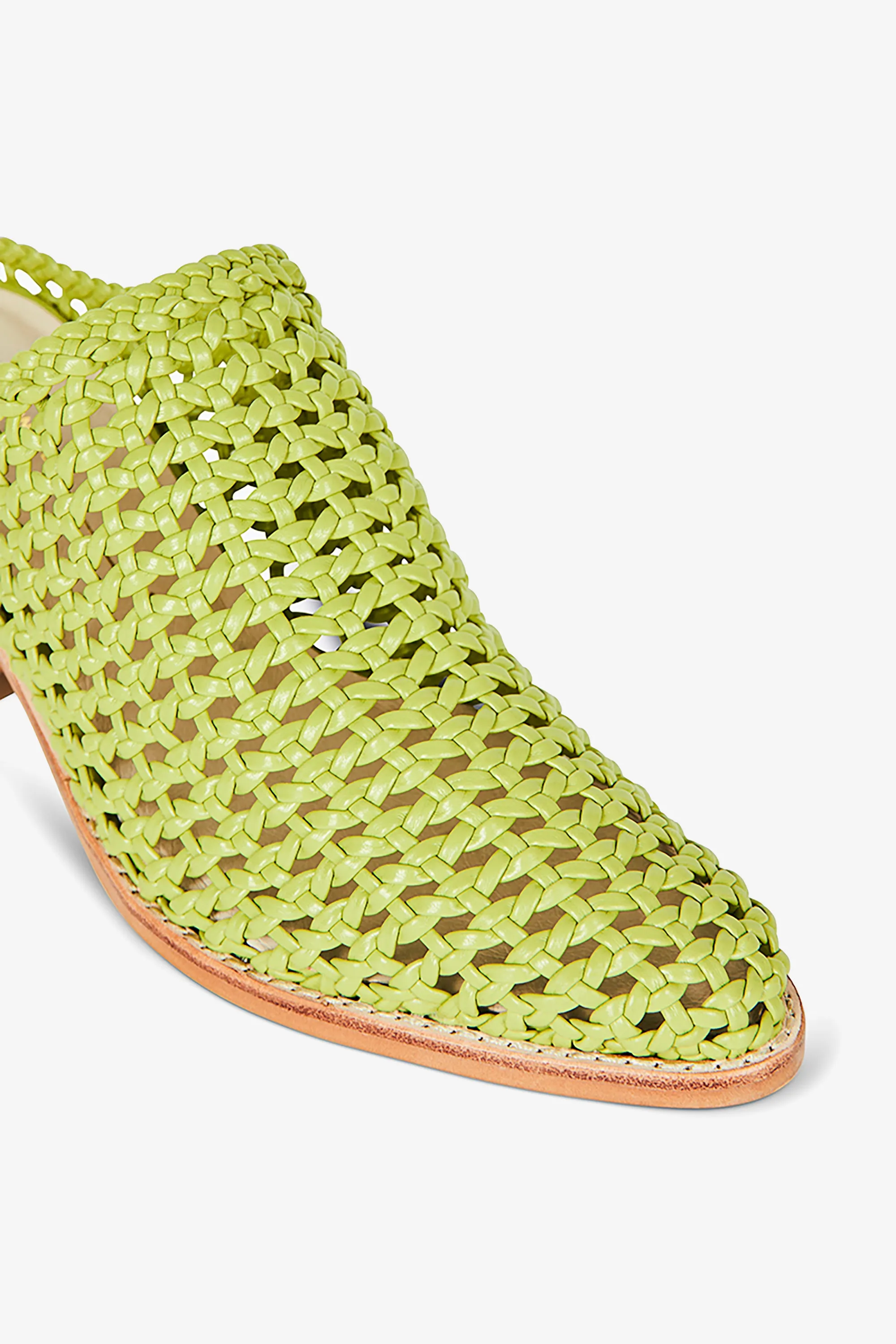 CAPS HEELED MULE