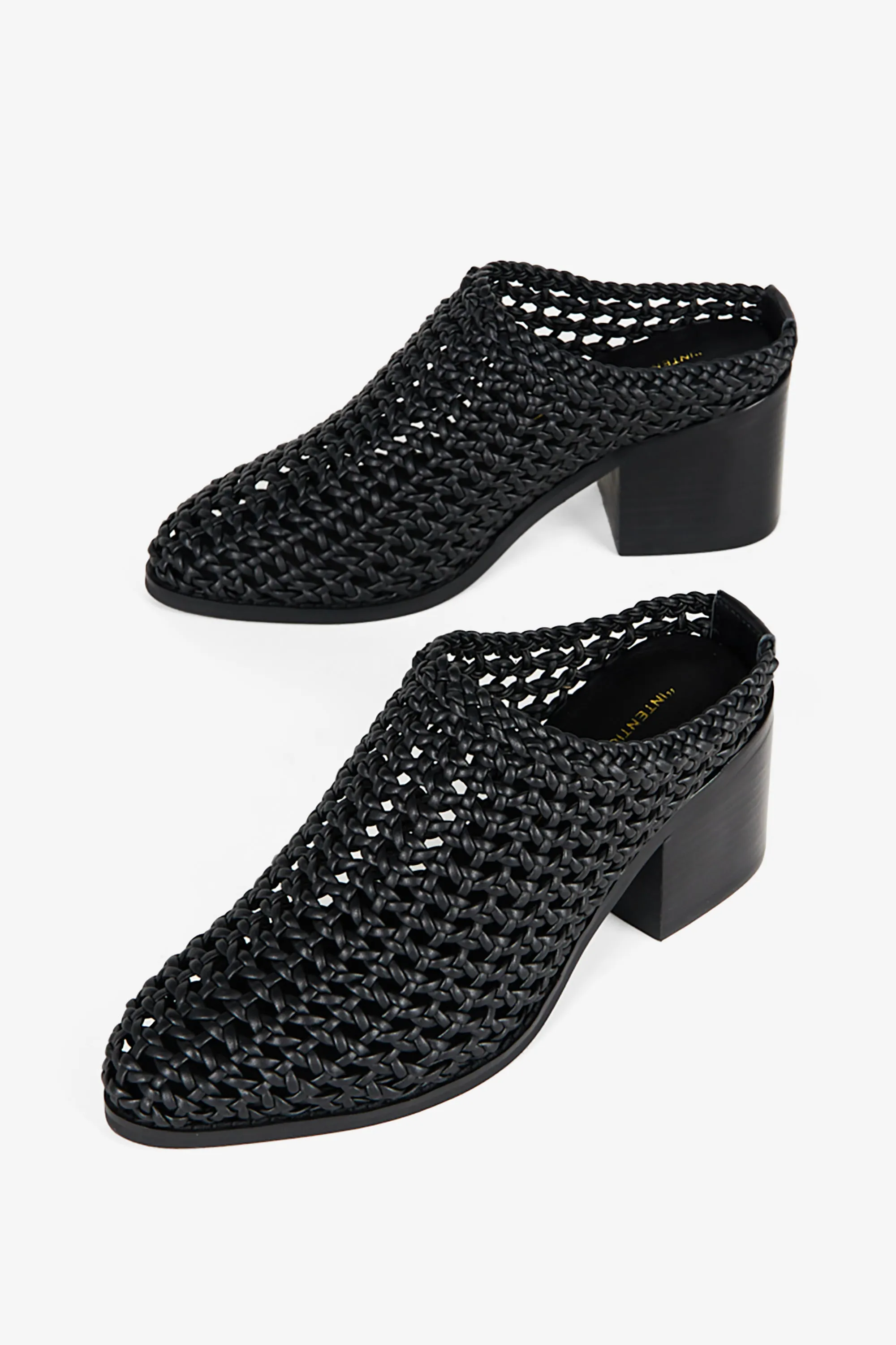CAPS HEELED MULE