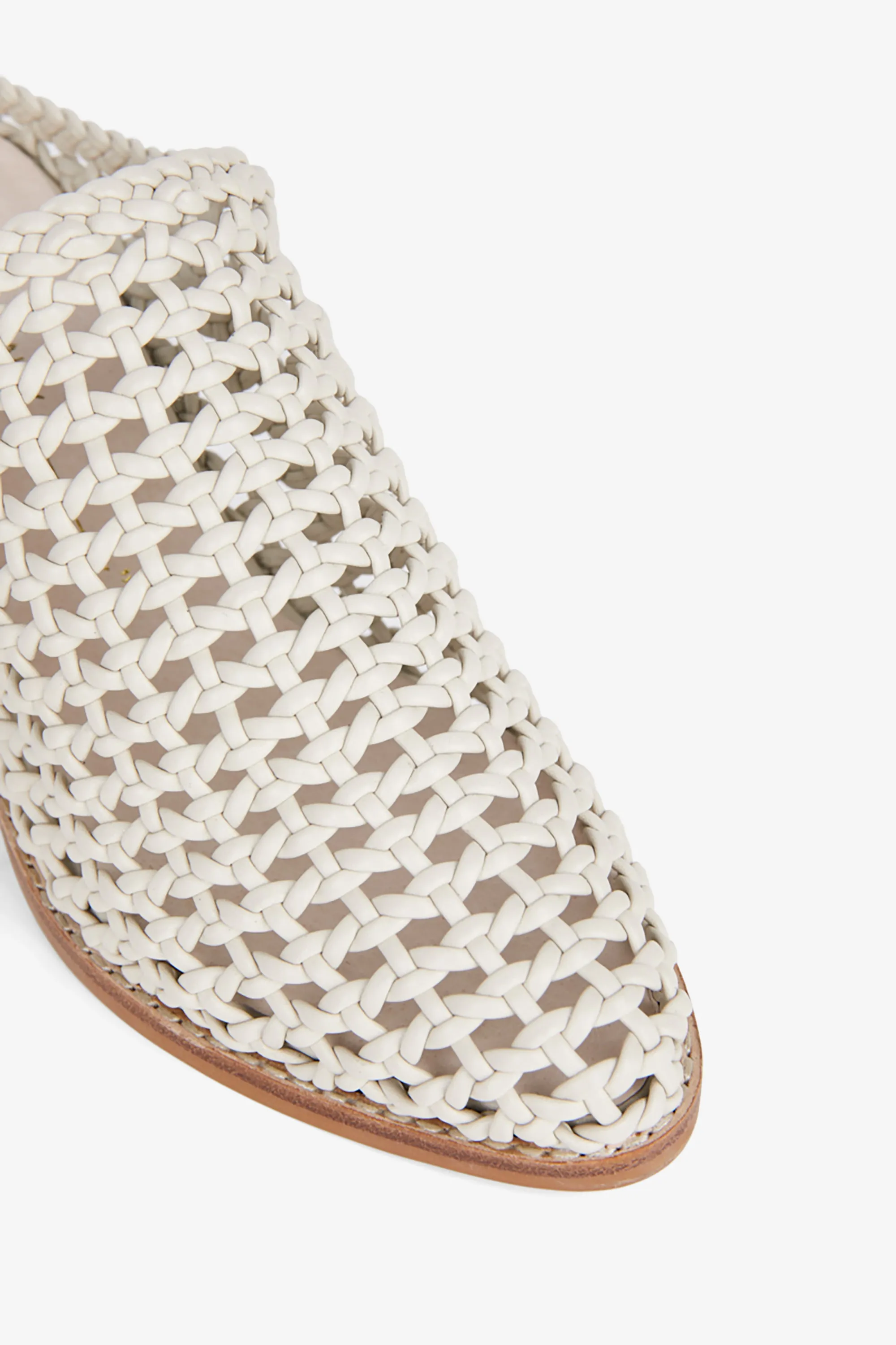 CAPS HEELED MULE