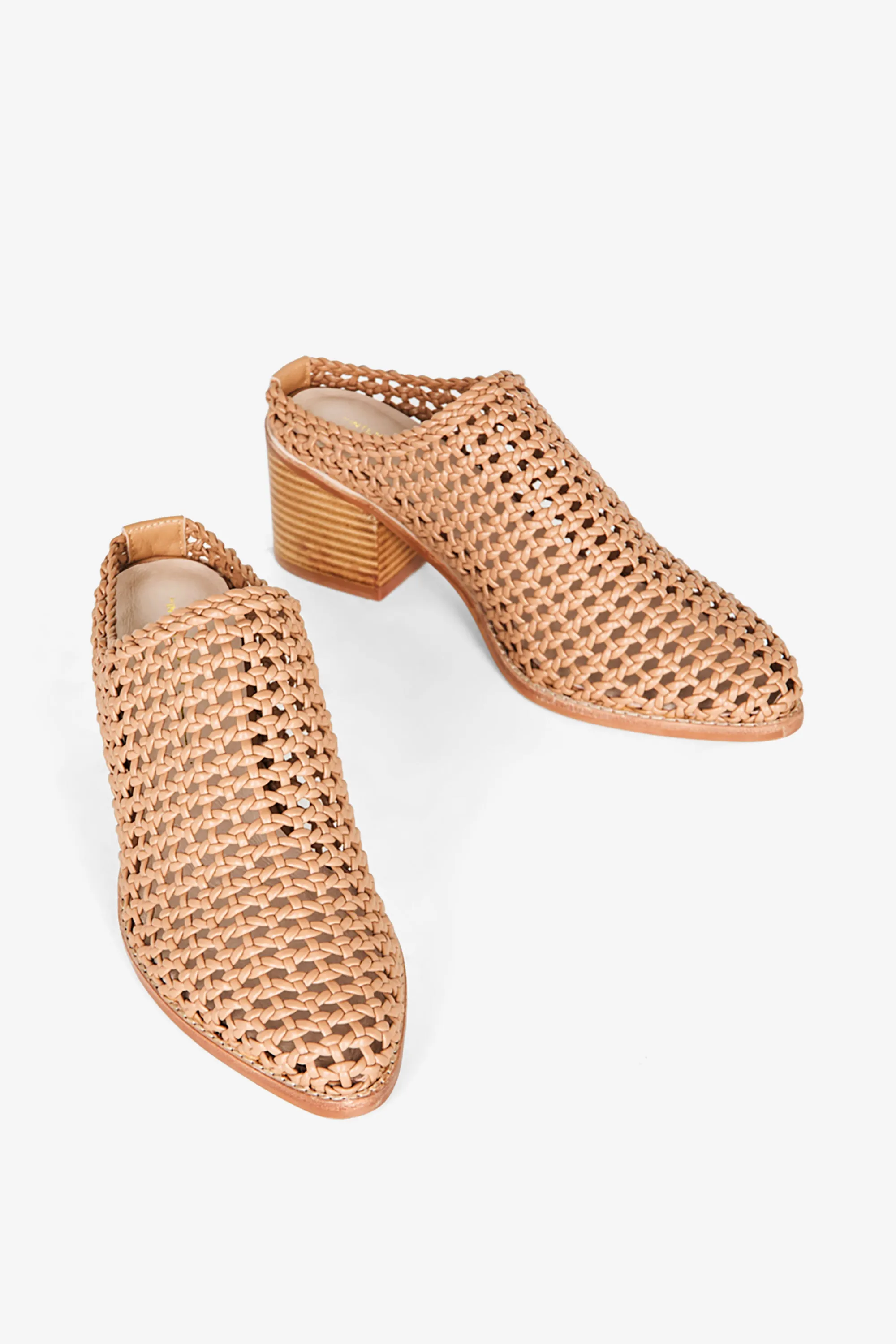 CAPS HEELED MULE