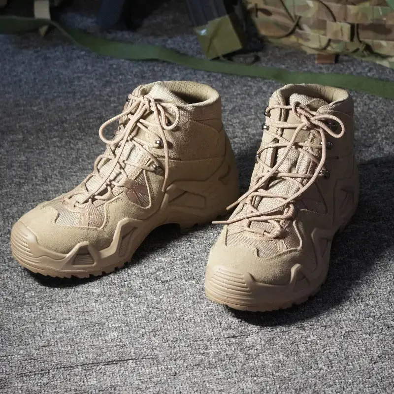 Chaussure de marche militaires
