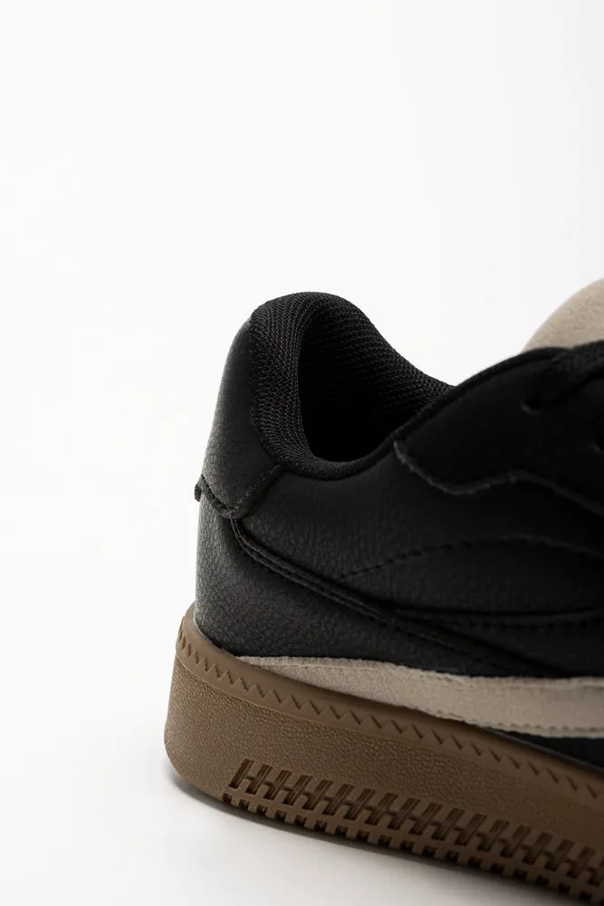 Court Sneakers Black