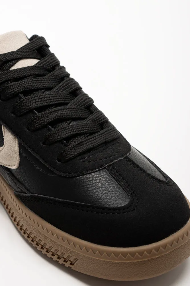 Court Sneakers Black