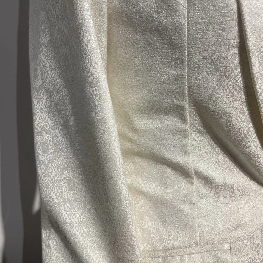 Custom White Daycoat