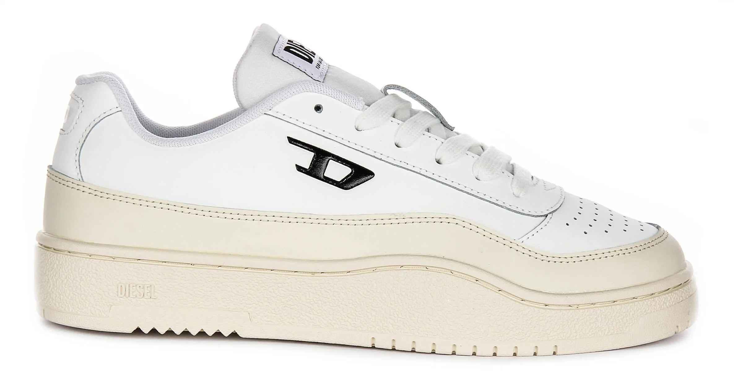 Diesel Tracker Low In White Black For Men