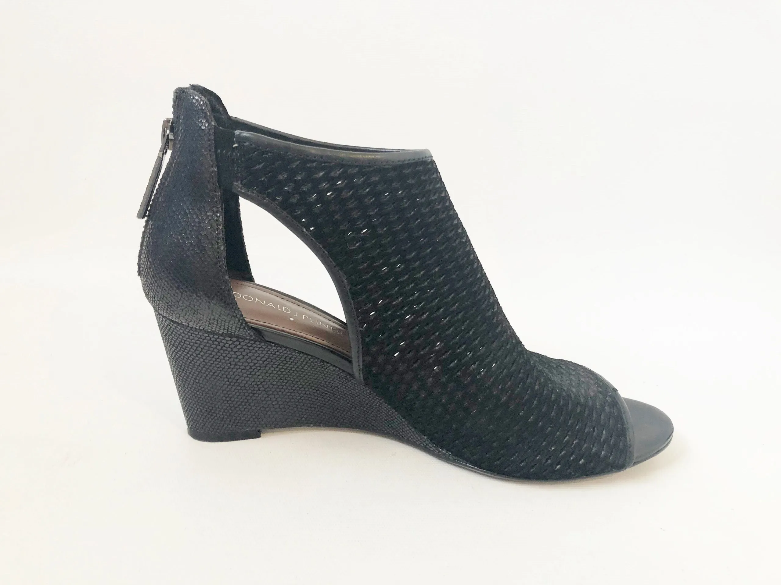 Donald Pliner Perforated Wedge Sandal Size 8.5