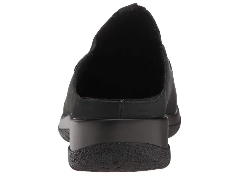 Drew Hannah - Women's Slip On Shoe