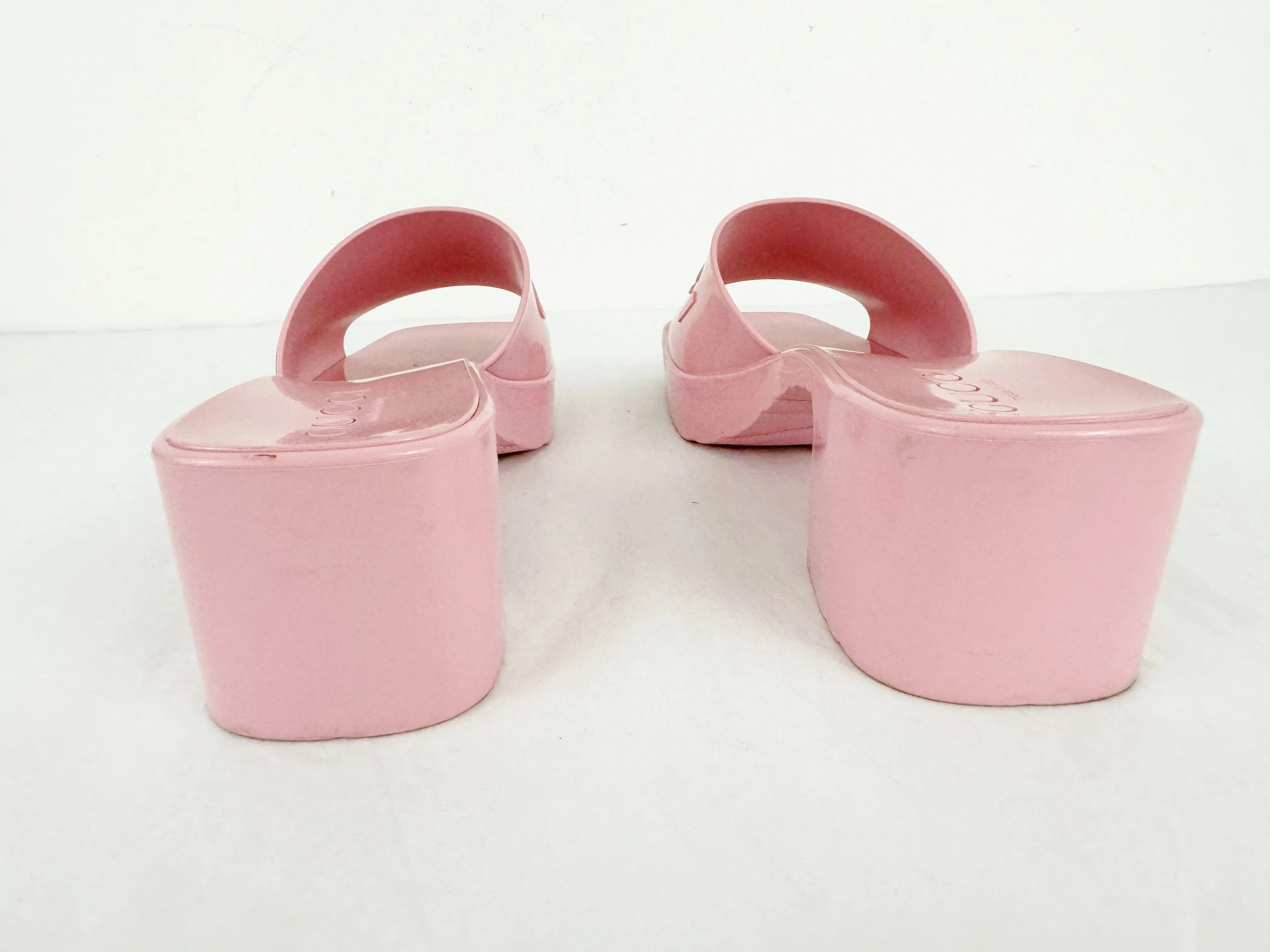 Gucci Rubber Slides Size 8