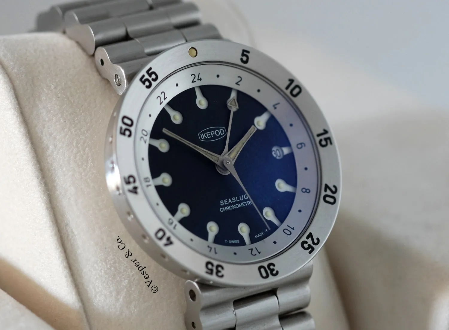 Ikepod Seaslug GMT
