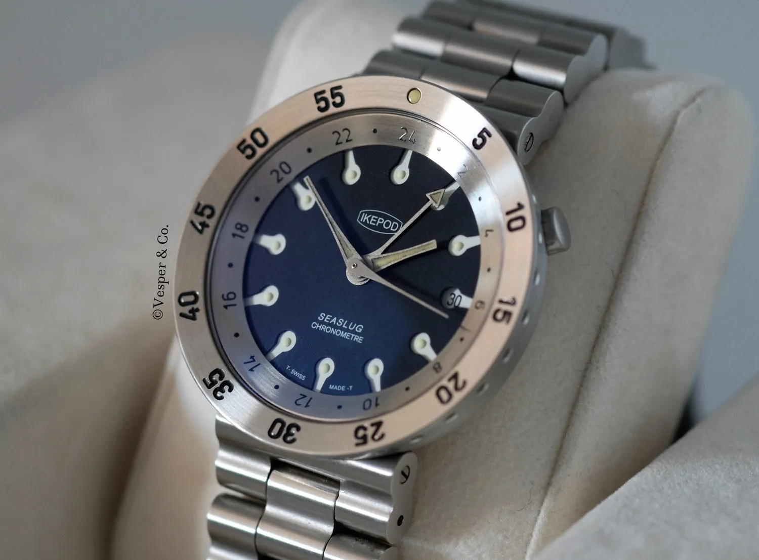 Ikepod Seaslug GMT