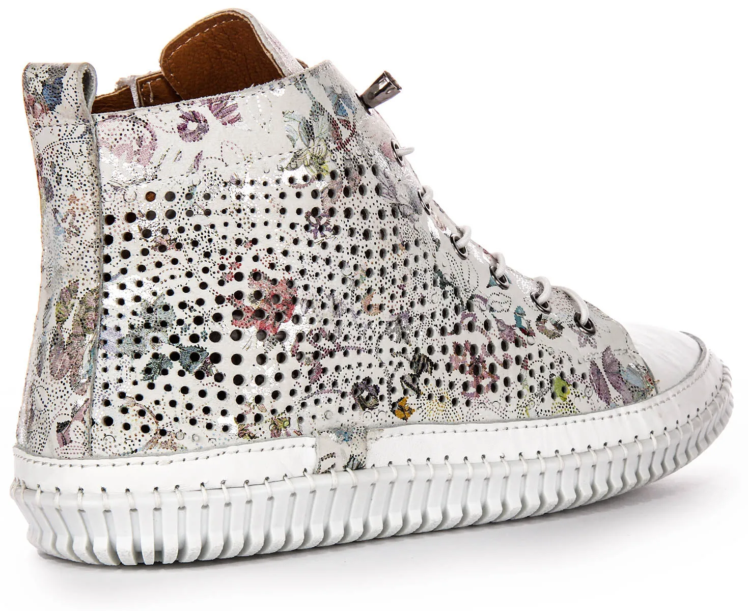 Justinreess England Nexa Hi In White Floral For Women | Secret Sale