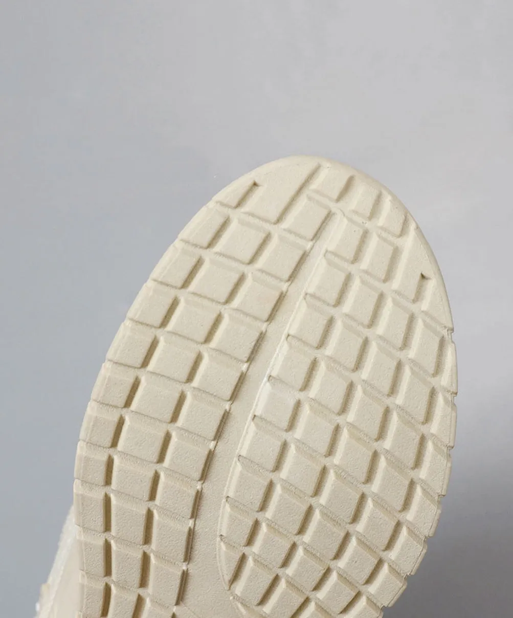 Lightweight and Cushioned Sports Slip On Sneakers for Stylish Women