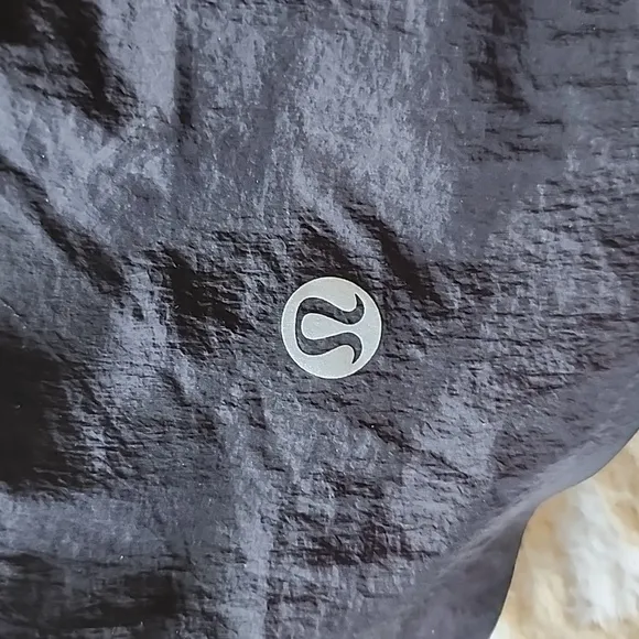 Lululemon Step Out High-Rise Short 3&quot; In Black EUC