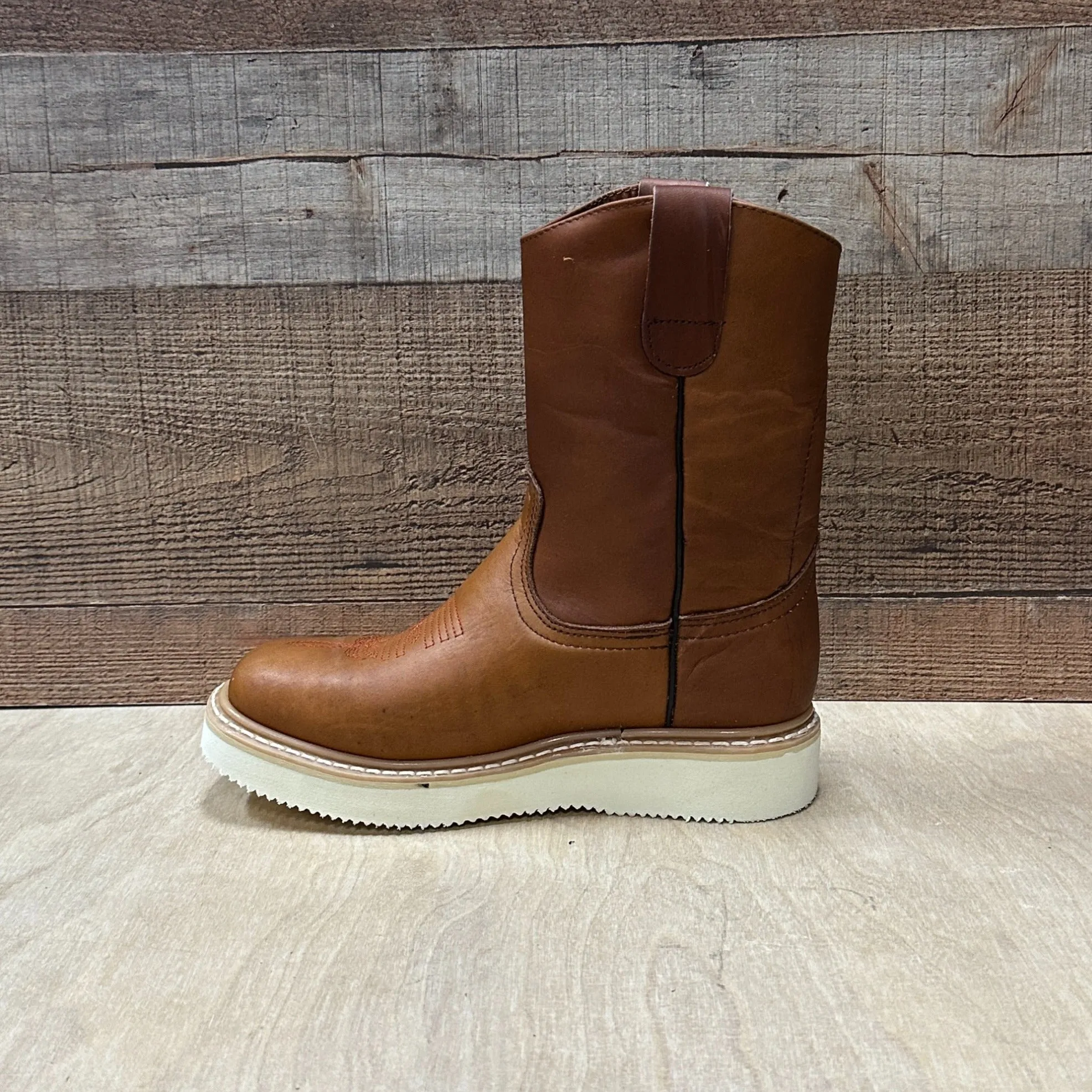 Men's Square Toe Workboot Genuine Leather Lightweight Sole Est.915 Laredo