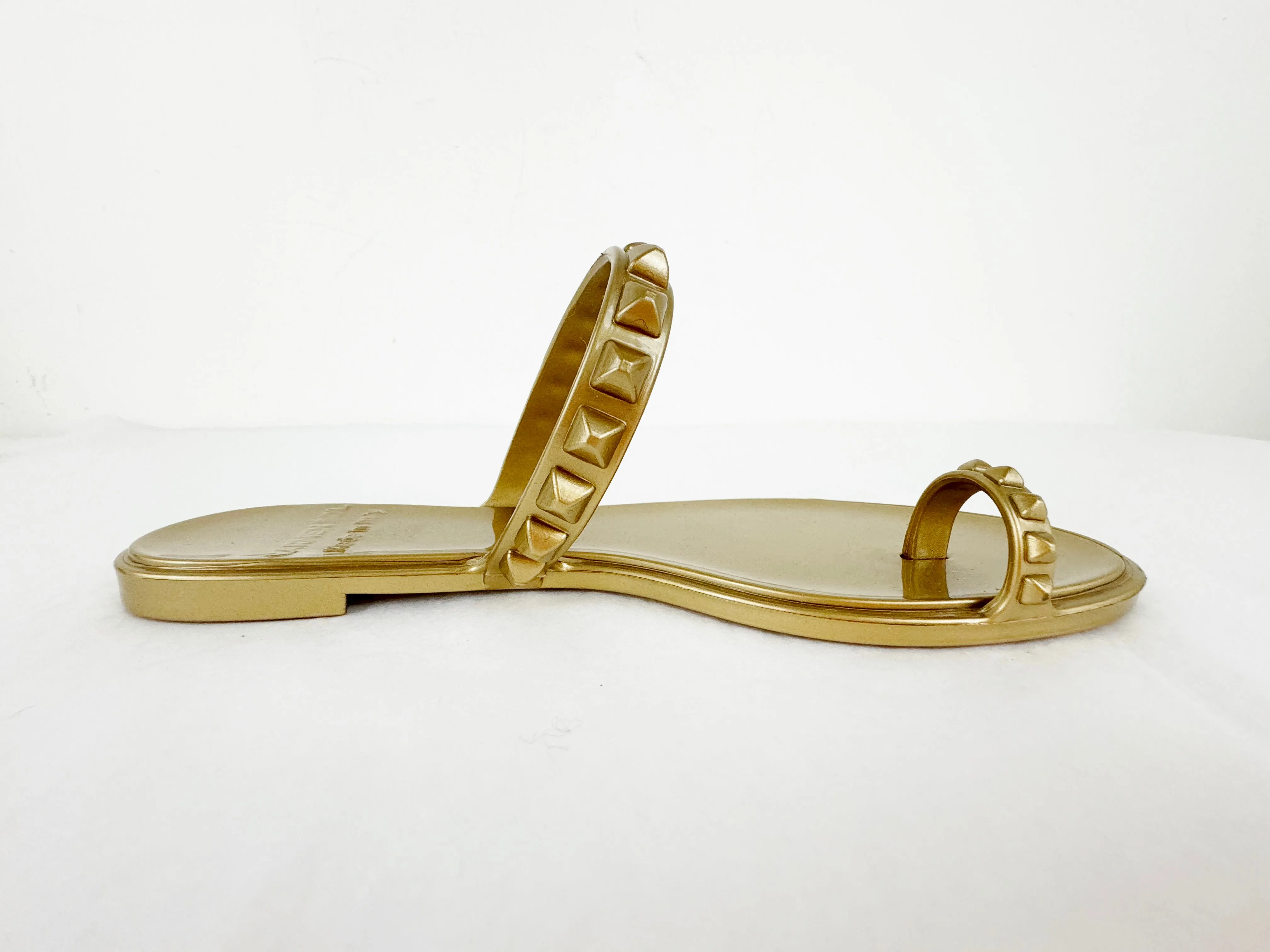 NEW Carmen Sol Jelly Sandal Size 8