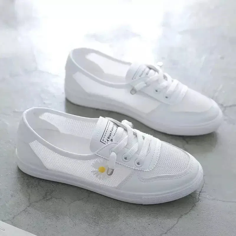 Orthopedic breathable flat sneakers
