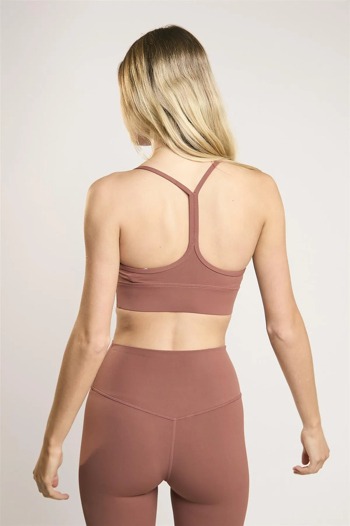 Signature Sienna Scoop-Neck Crop-Top