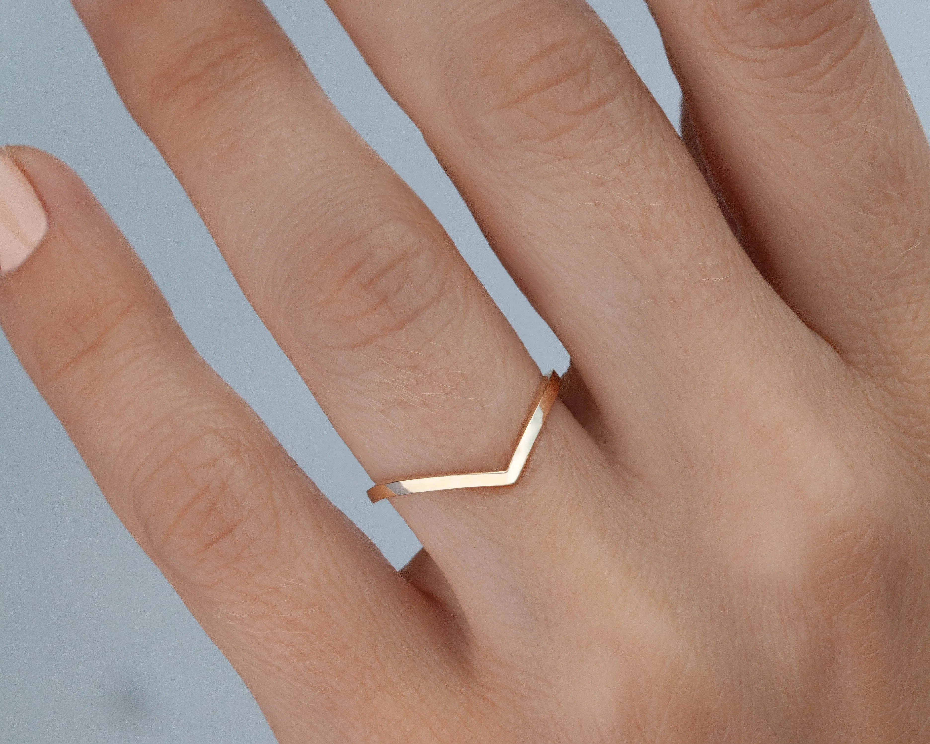 Smooth Emma Chevron Ring