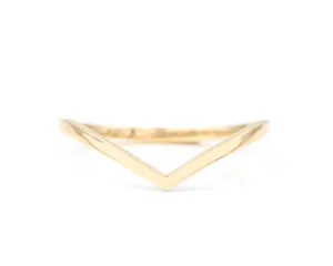 Smooth Emma Chevron Ring
