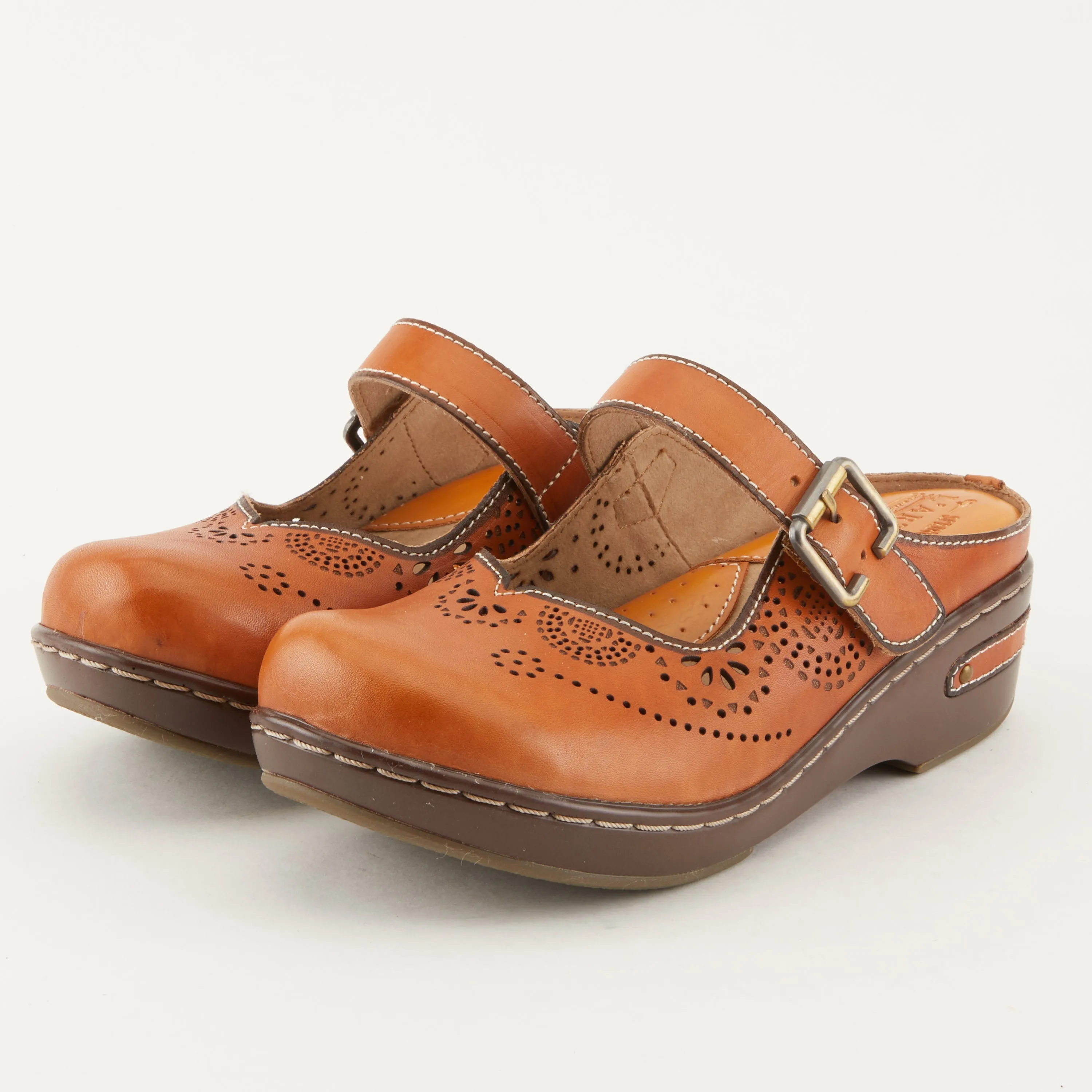 Spring Step Shoes L'Artiste Aneria Women’s Hand Painted Leather Clogs