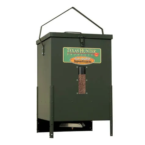 Texas Hunter 100 lb. Hanging Deer Feeder