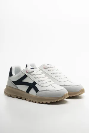 Trainer White