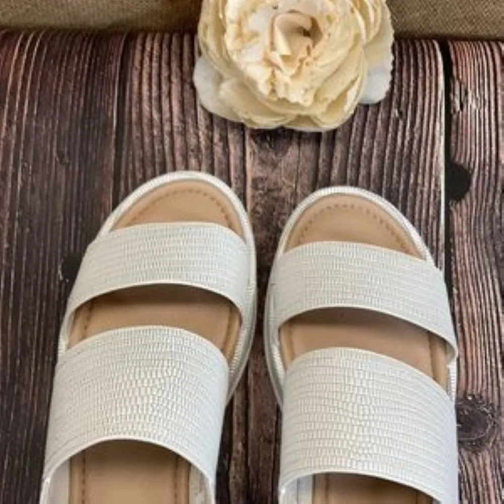 VIA SPIGA Blanc (White) Leather V-gabourey2 Sandals 7