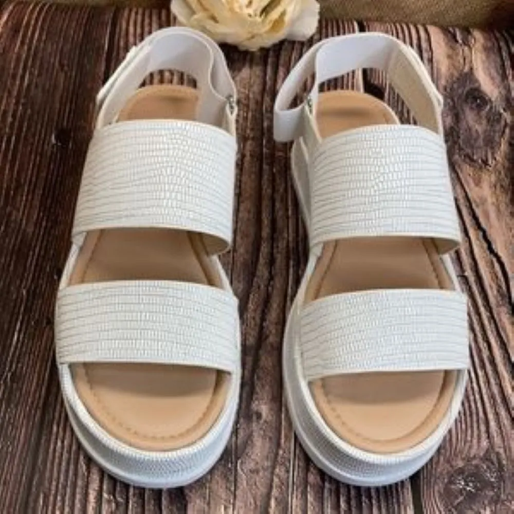 VIA SPIGA Blanc (White) Leather V-gabourey2 Sandals 7