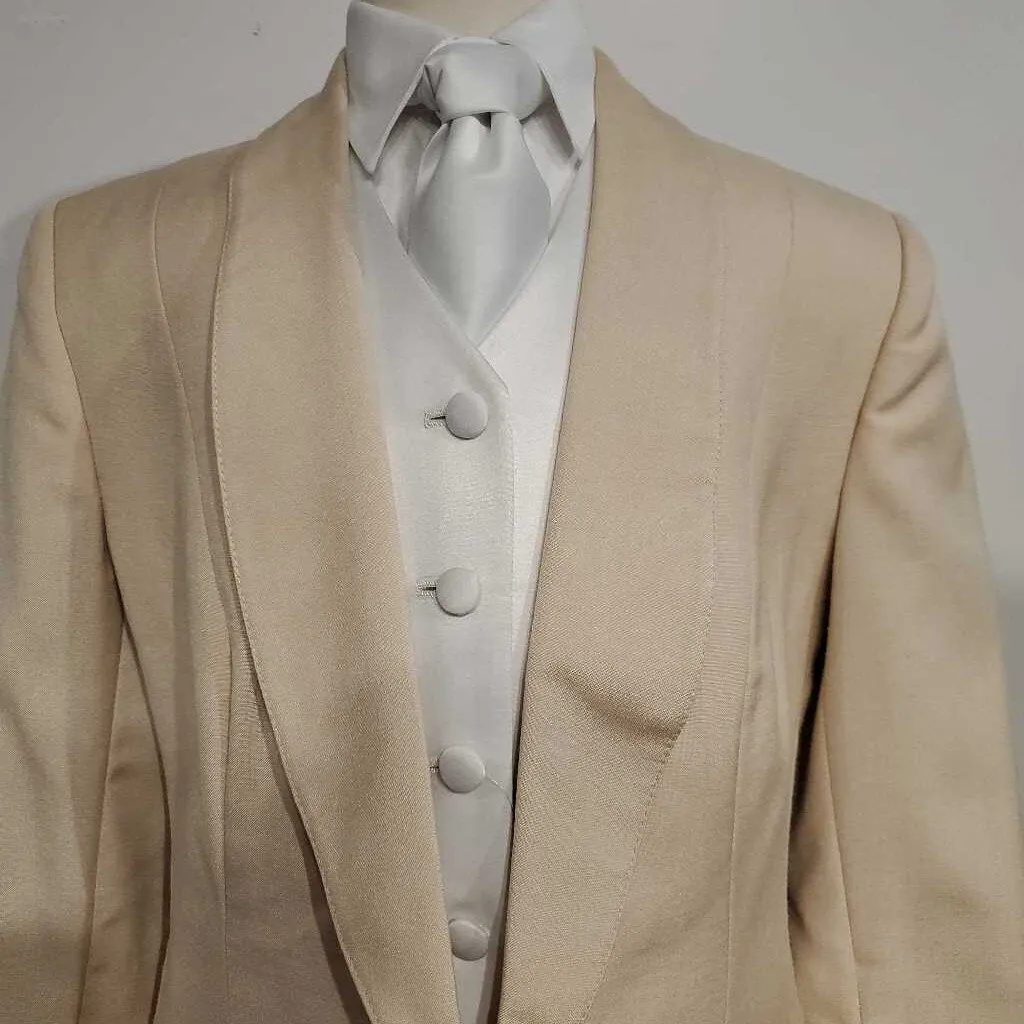 Well Suited Apparel Cream Daycoat